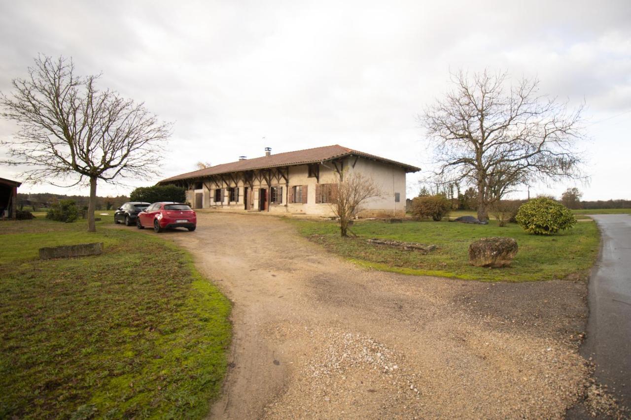 Ferme Bressane - 4 Chambres Saint-Etienne-du-Bois  Εξωτερικό φωτογραφία